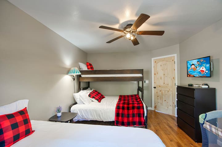 สถานที่ที่สมบูรณ์แบบสำหรับเด็กๆสะดวกสบายพอสำหรับผู้ใหญ่ด้วย!