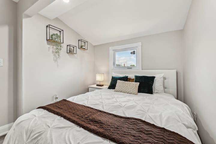 საძინებელი 3