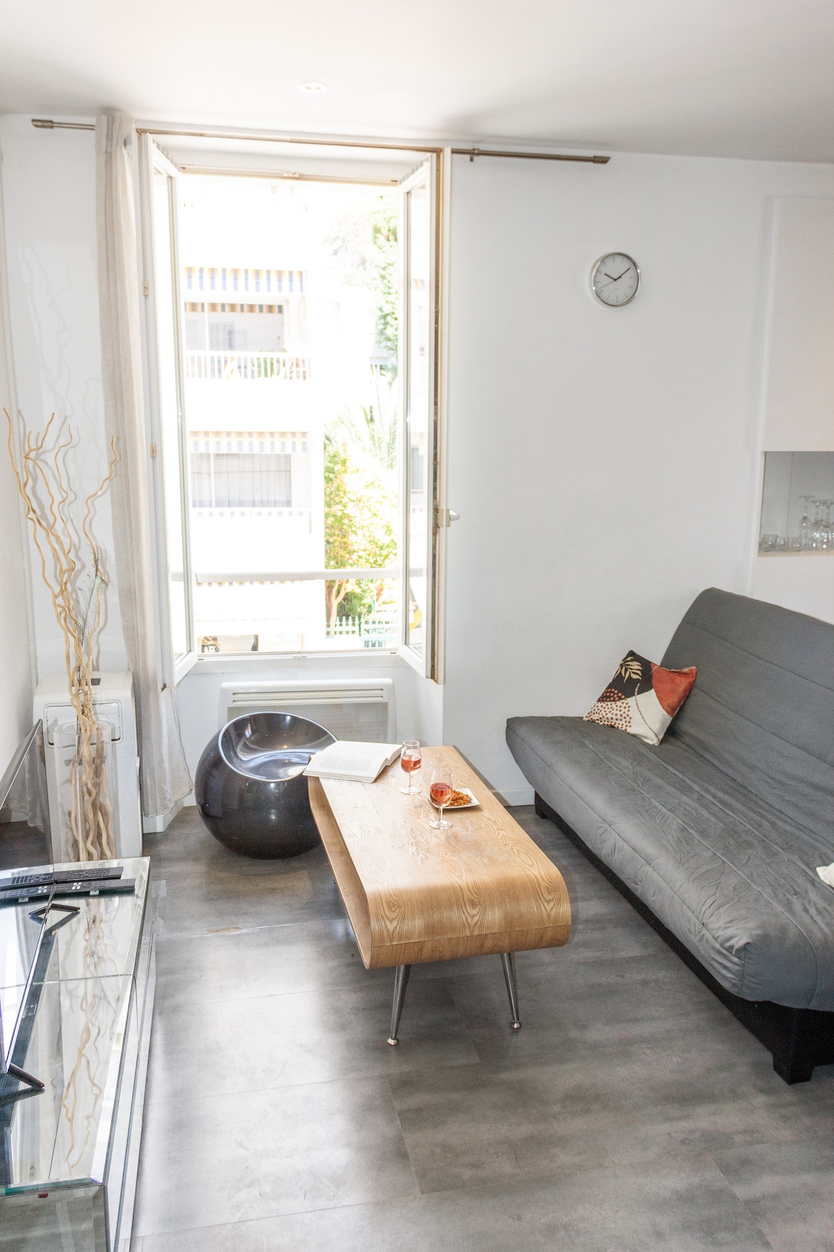 მისაღები ოთახი