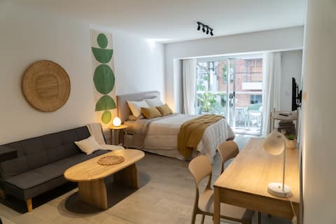 Top Airbnb: Warm and modern apartment with pool and gym in Colegiales