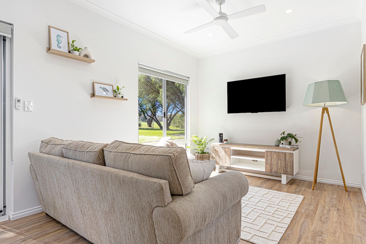 Successful Airbnb property: Yallingup Hidden Retreat in Yallingup