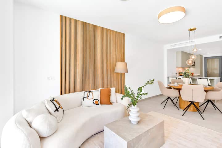 Marbella Beachside Retreat W/ Pool, Gym & Terrace - Marbella