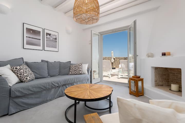 Villa Aurelia Stylish Villa With Private Pool - パロス島