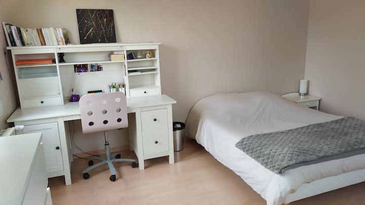 Chambre Spacieuse Et Lumineuse - Brétigny-sur-Orge