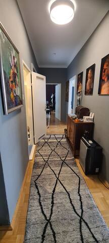 ArtApartment near Stephansplatz Stylish 2 BR AC