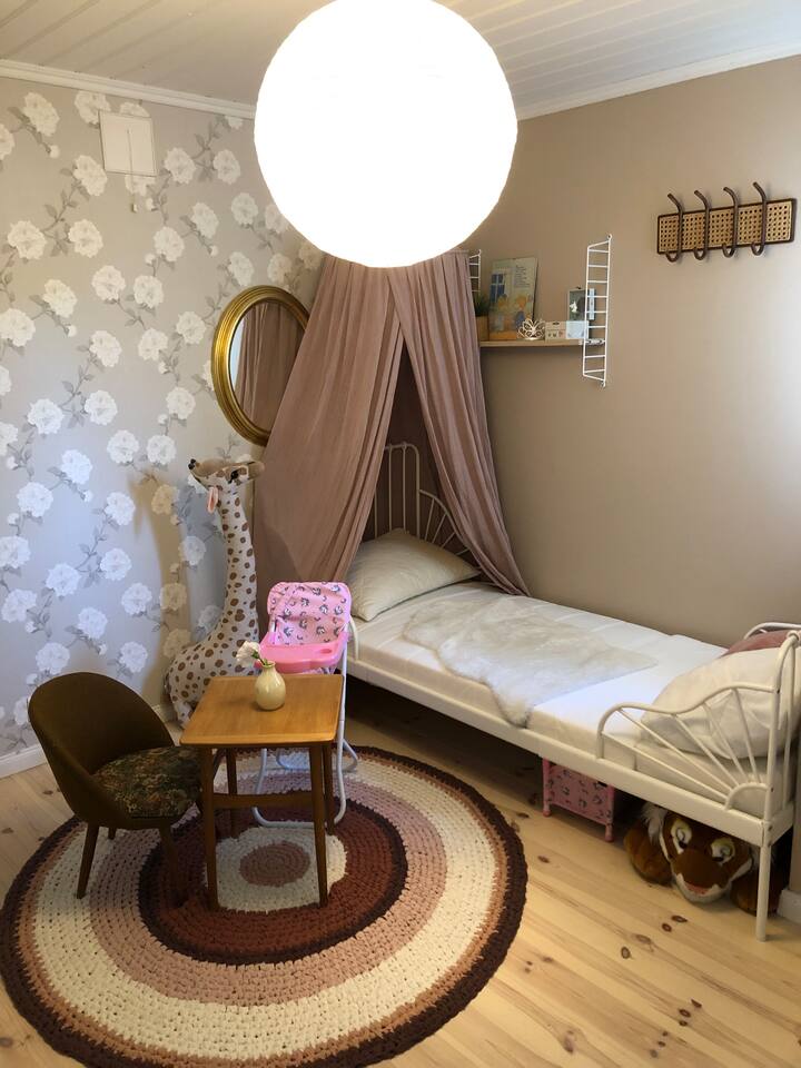 Спалня 2