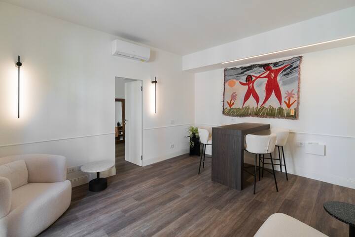 Ampio appartamento in centro, 8 min da Duomo