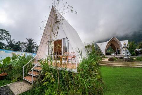 Exclusive White Glamping in Tabanan Bedugul