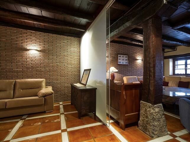 Casa Gaztelu. Mikelenea gallery image 3