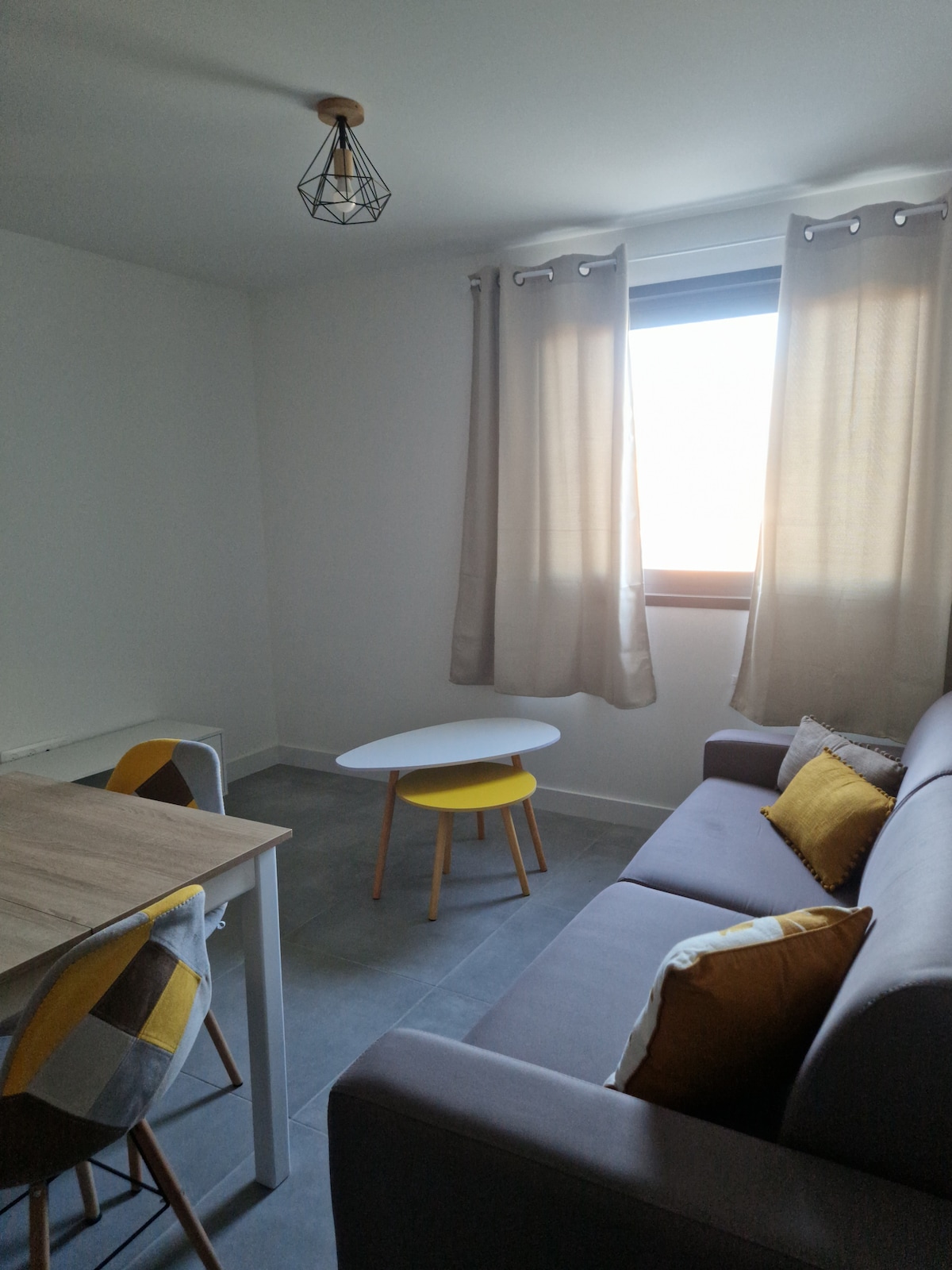 غرفة المعيشة