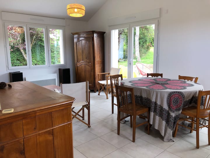 Jolie Maison Au Bord De La Mer - Lancieux