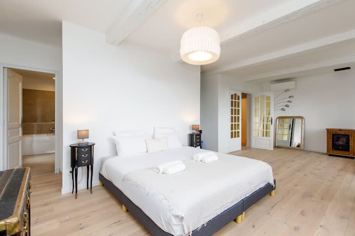 Shtroja krevati premium për rehati optimale