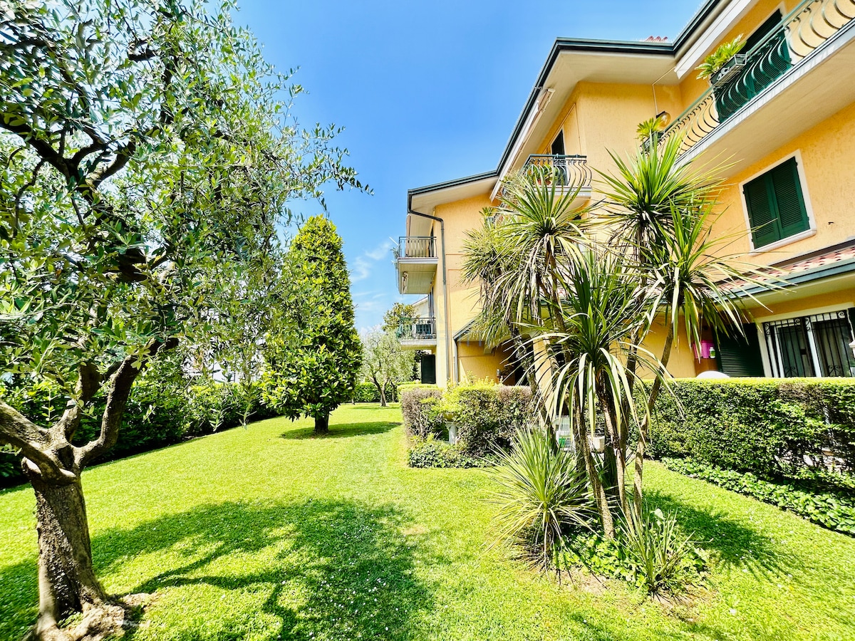 Pandora Apartment Trilocale in the heart of Sirmione Apartments for