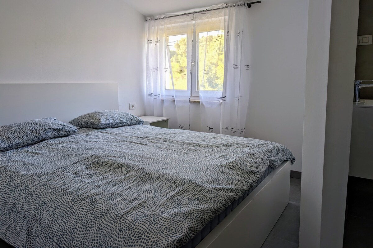 2B · Bliss Apartment for Family and Friends