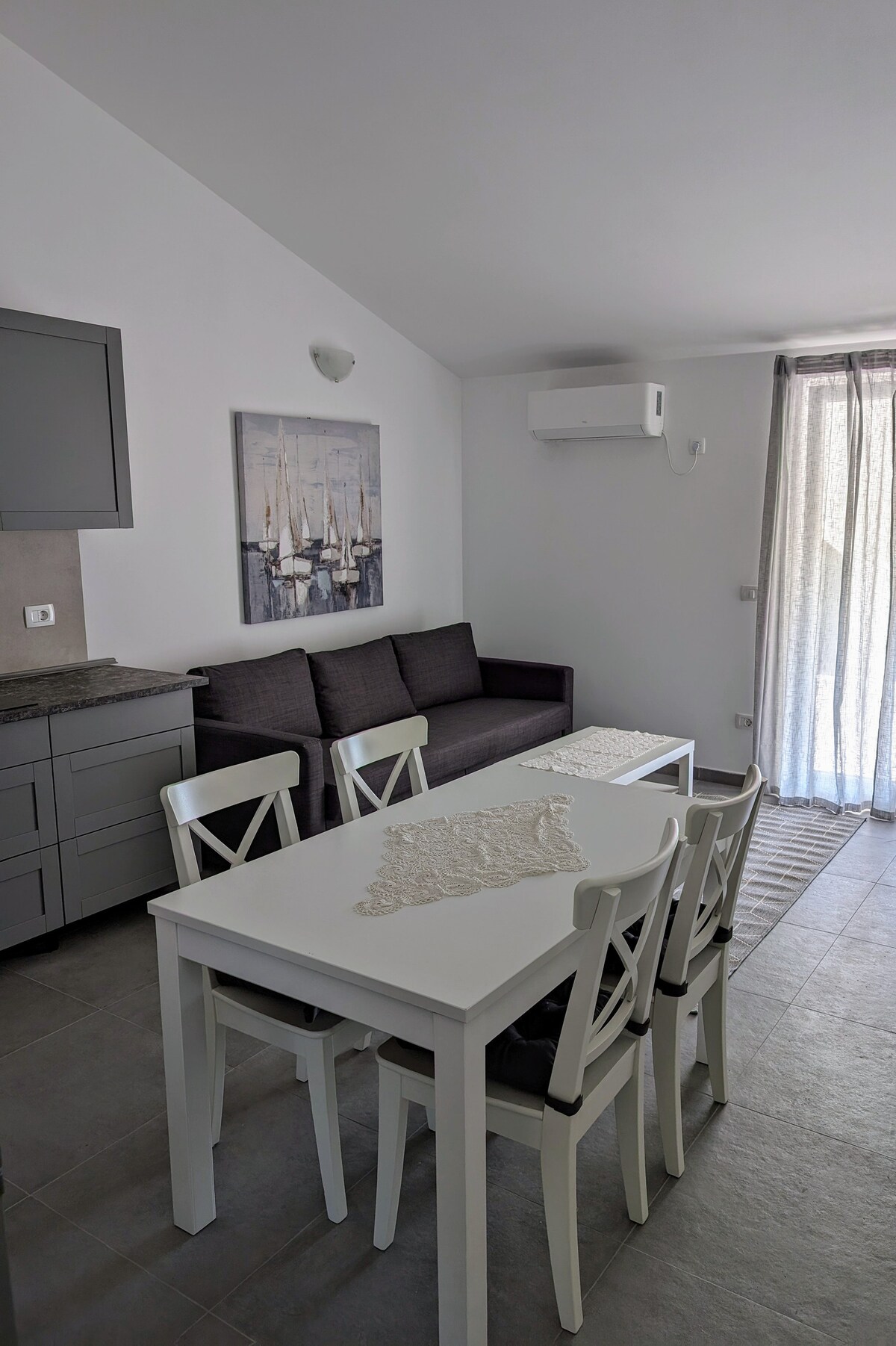 2B · Bliss Apartment for Family and Friends