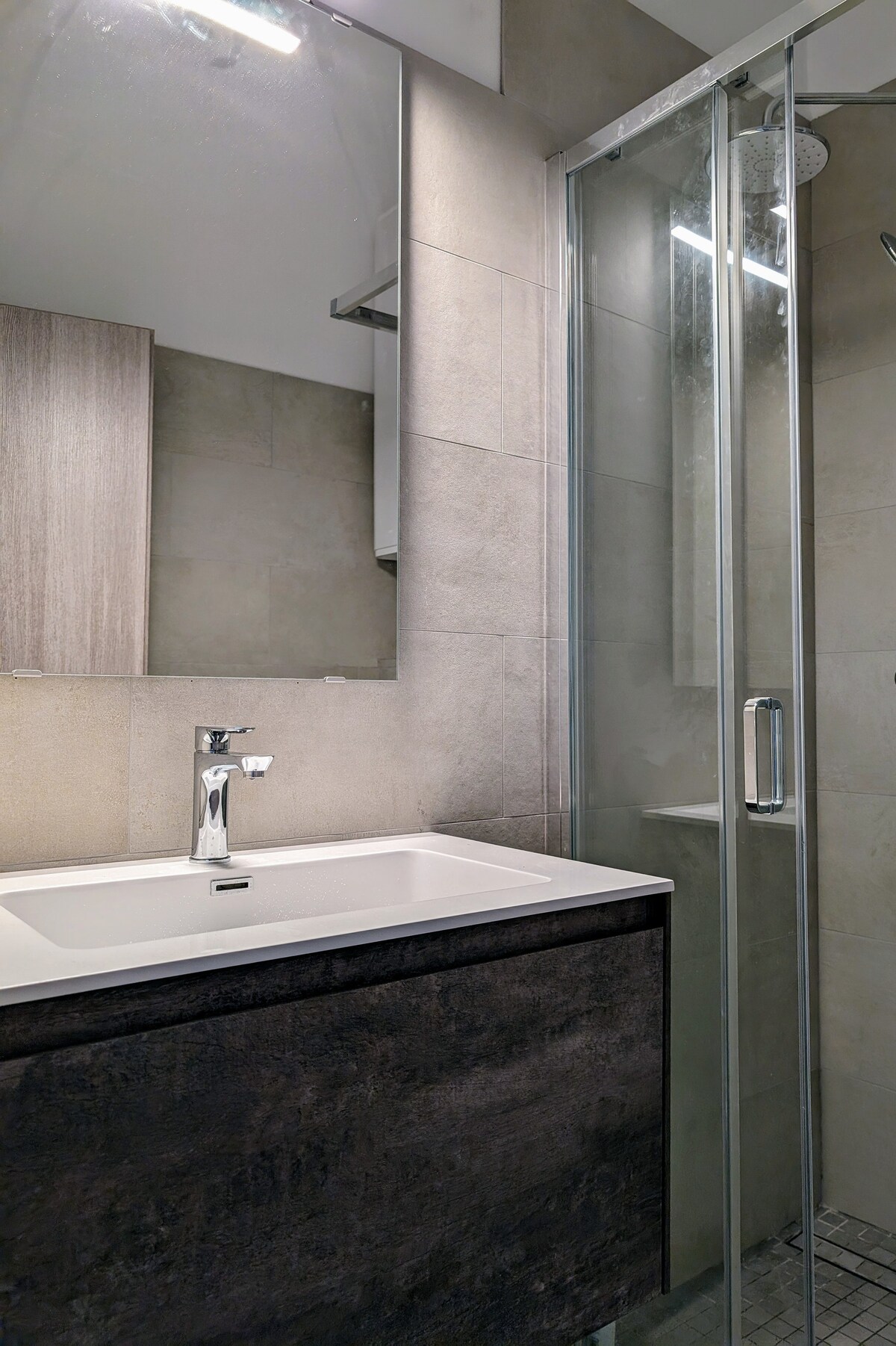 2B · Bliss Apartment for Family and Friends