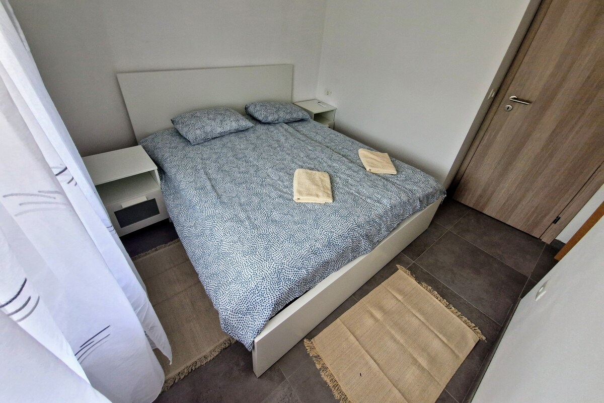 2B · Bliss Apartment for Family and Friends