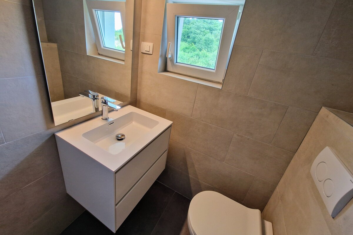 2B · Bliss Apartment for Family and Friends