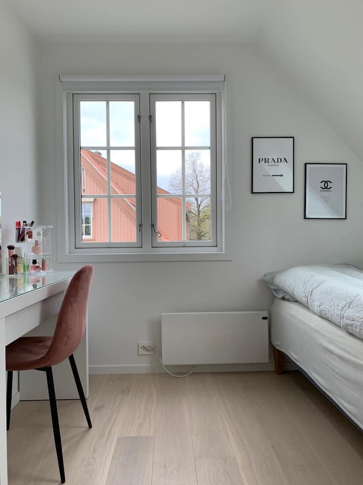 غرفة النوم 2