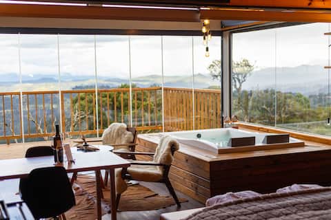 Popular Airbnb listing: Platô dos Ventos 5 Luxury Chalet Guesthouse in Lages