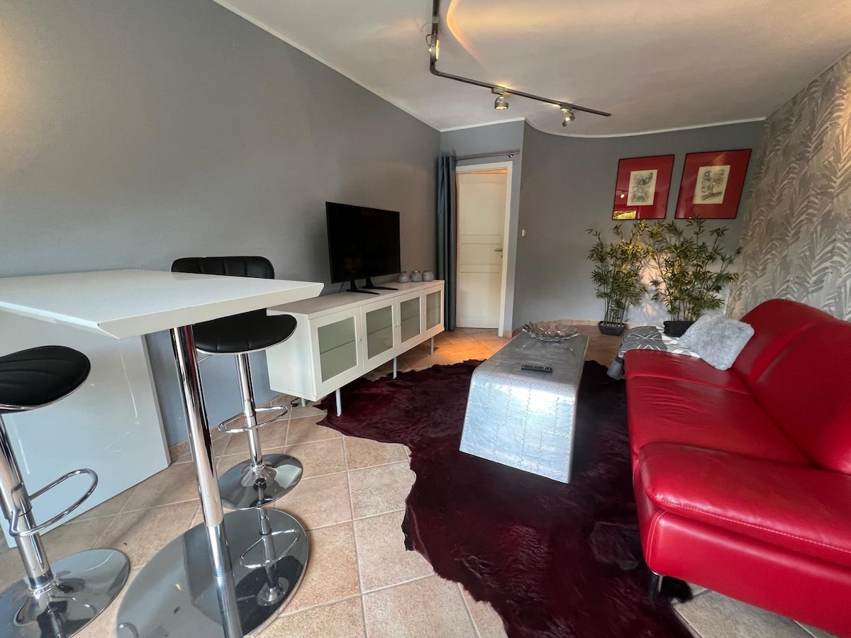 Top Airbnb: Apartment for two people just for you alone in Marienthal
