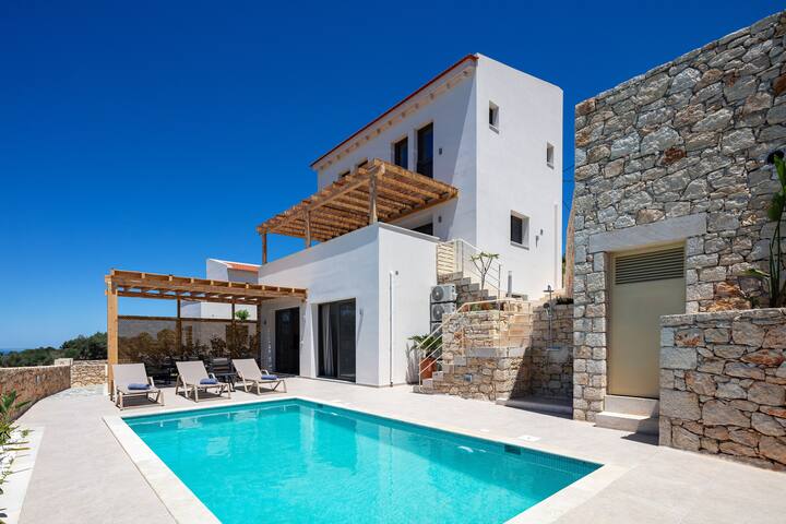 Villa Shine 5 bdrs w/private pool and playroom gallery image 4