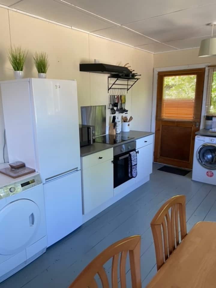 Cabin With Hot Tub - Fishguard