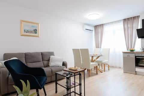 Popular Airbnb listing: Apartment Dominicus Zadar in Grad Zadar