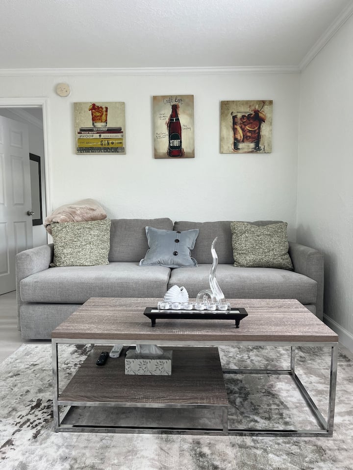 Boutique Bahia Villas Bungalow - Wilton Manors, FL