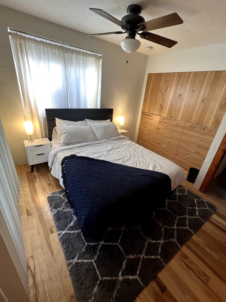 საძინებელი 1