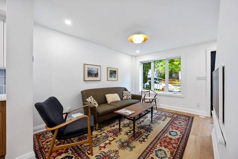 Successful Airbnb property: 2Br Home | Ideal for Families | Steps to Transit! in Don Valley West