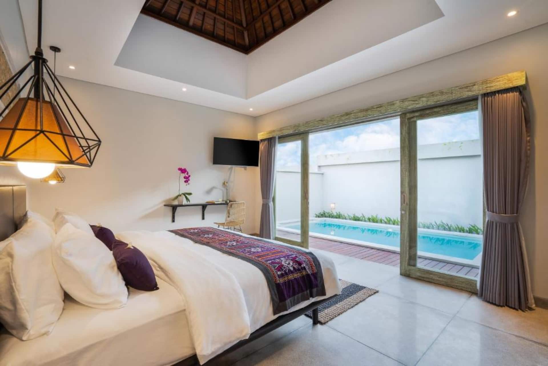 Steps From Surf 1 Bedroom Private Villa in Canggu 2