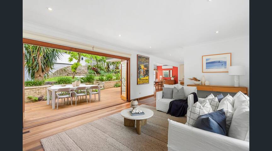 Tropical sun-filled oasis gallery image 2