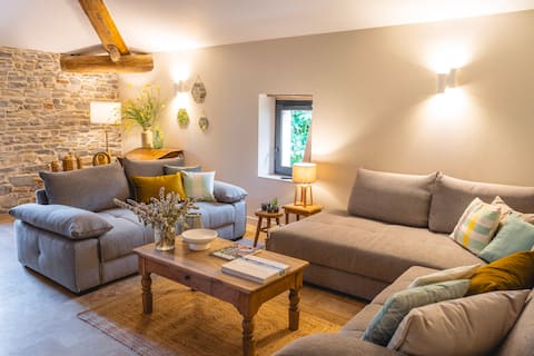 Amande Gîte in Estate with Pool, Spa, Tennis