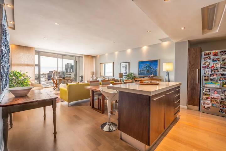 Stunning central location ! gallery image 4