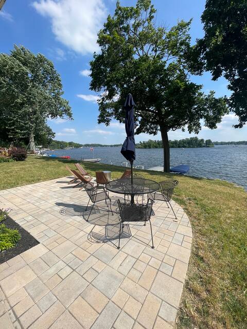 "Sycamore Alley" on Webster Lake