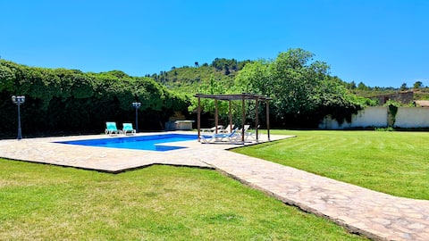 Beautiful Southern Catalan Villa with Private Pool