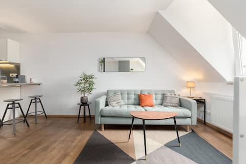 Successful Airbnb property: NEW! Flower Street Apartment 2 in Osrednjeslovenska