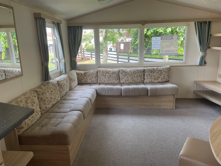 Static Caravan With Veranda In Mablethorpe - Mablethorpe
