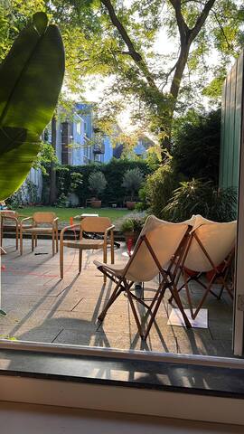 Canal house + Big garden @ Canals