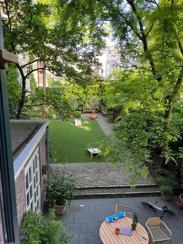 Canal house + Big garden @ Canals gallery image 4