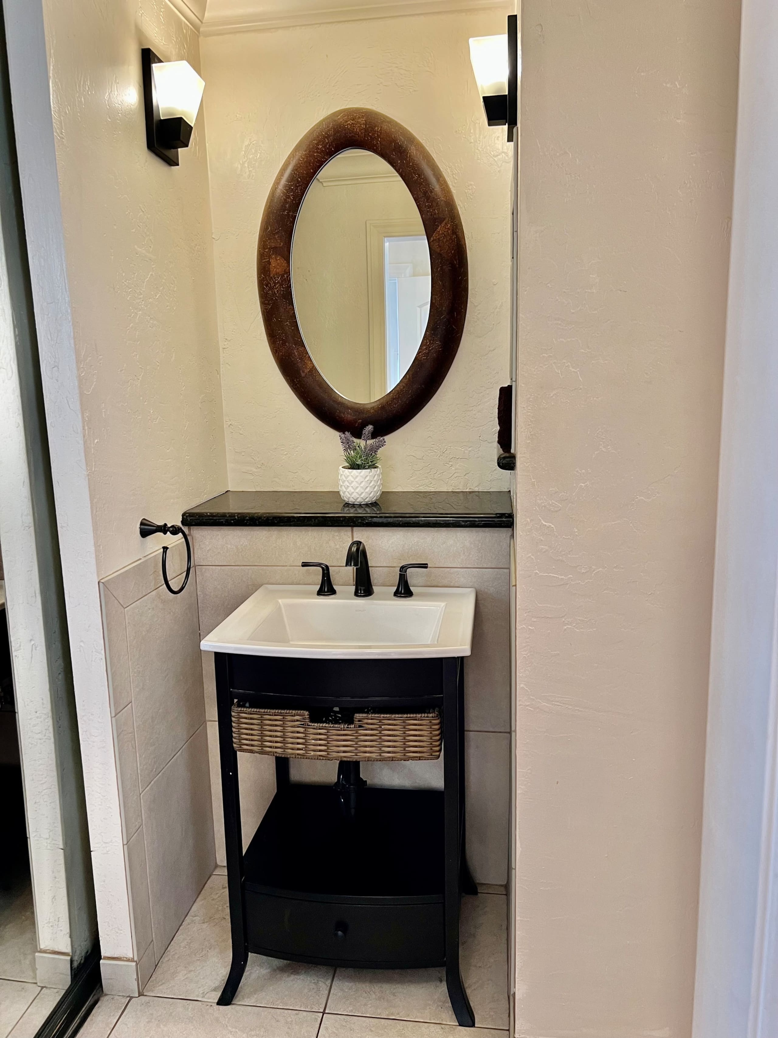 Condo in Kihei · ★4.89 · 1 bedroom · 2 beds · 2 baths - Image 22