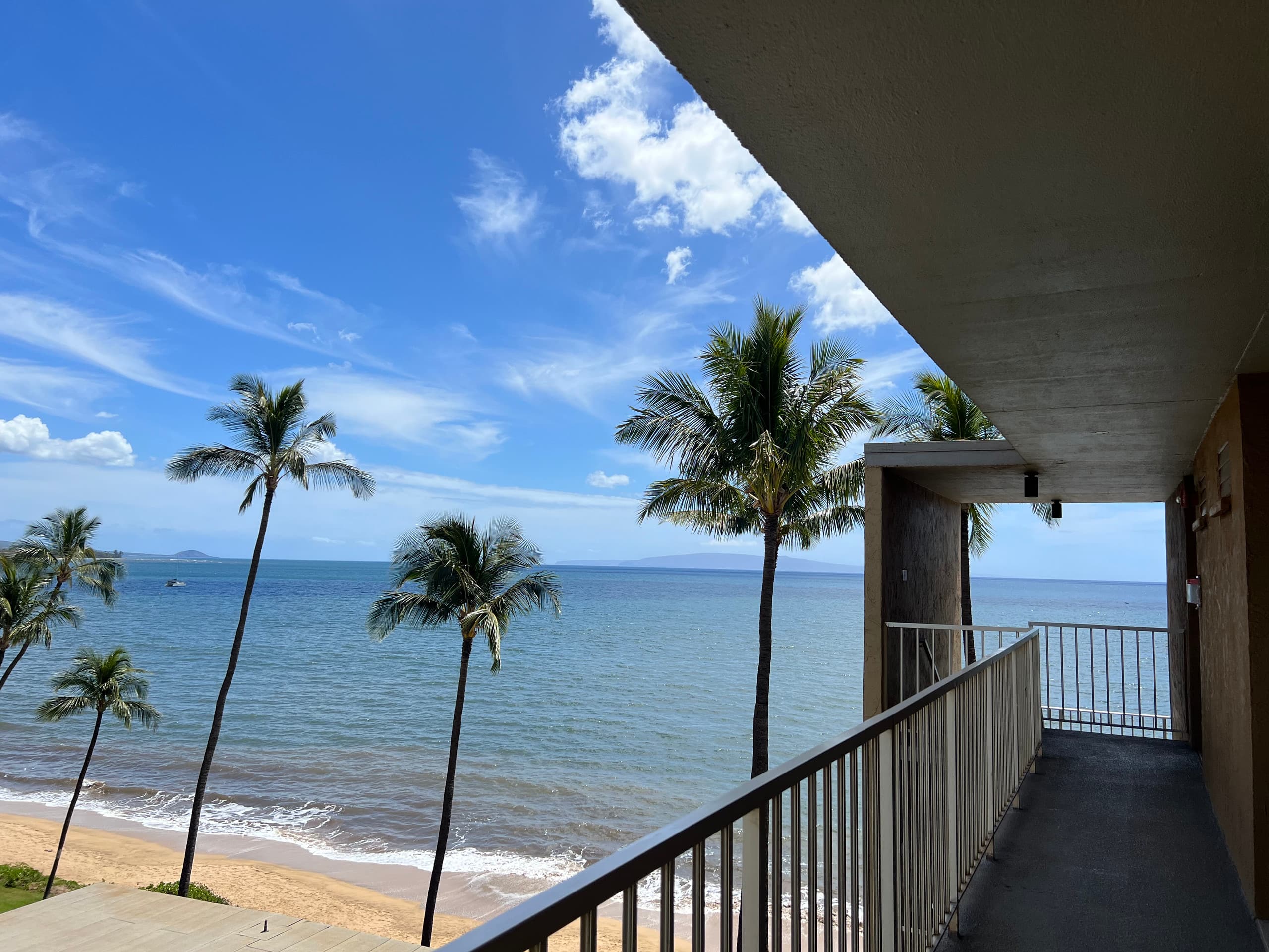 Condo in Kihei · ★4.89 · 1 bedroom · 2 beds · 2 baths - Image 28