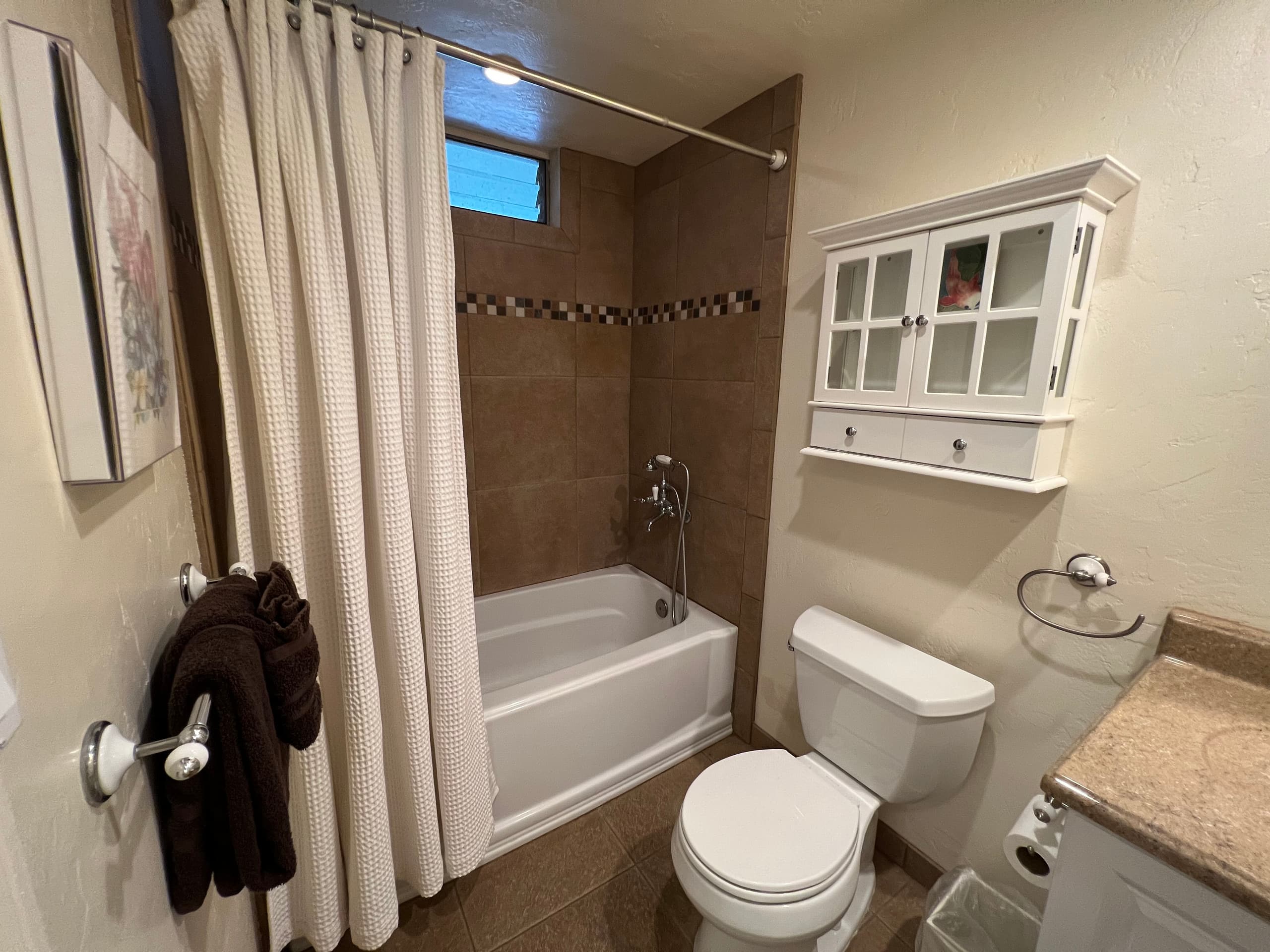 Condo in Kihei · ★4.89 · 1 bedroom · 2 beds · 2 baths - Image 17