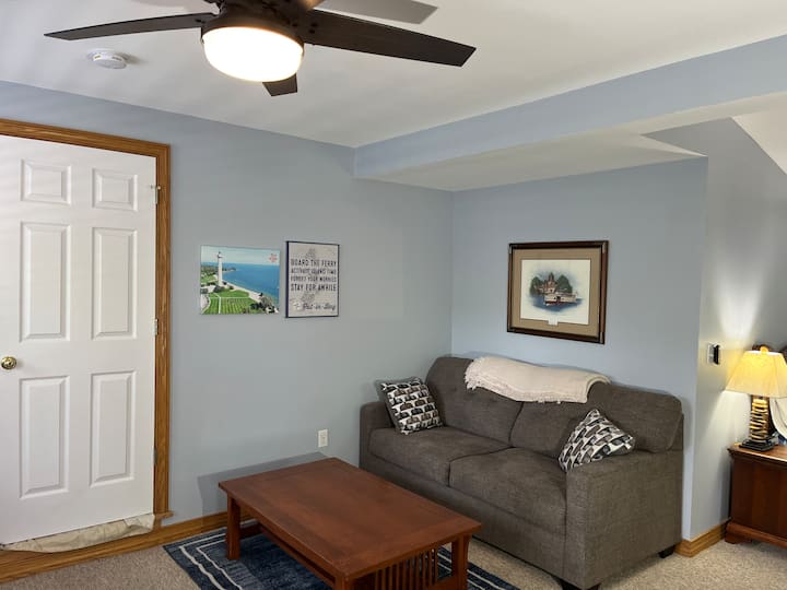 Toledo House Guest Suite B - Put-in-Bay, OH