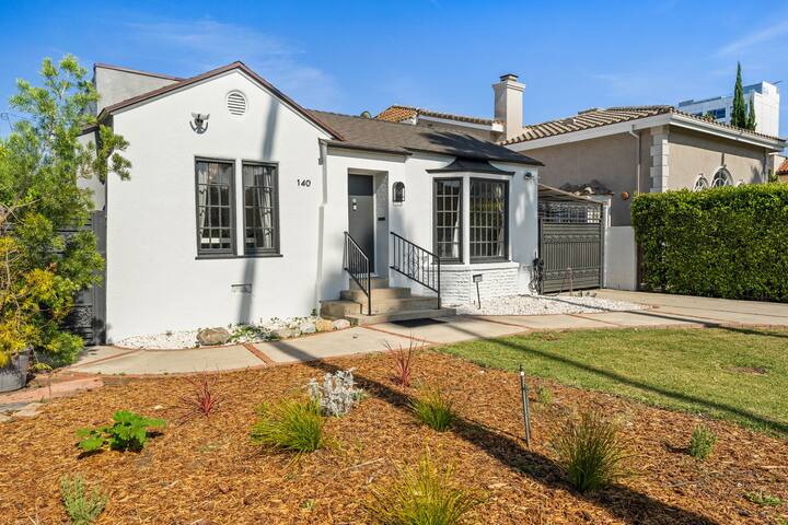 Perfect Entire Home /Heated Pool gallery image 4