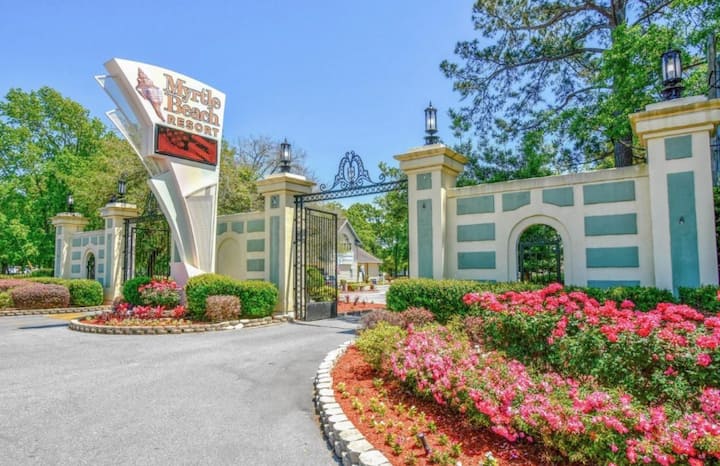 Myr4 Myrtle Beach Resort Oceanview Condo! - Surfside Beach, SC