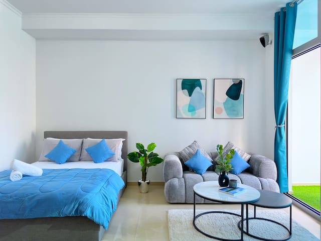 Huge Studio Top Location, balcony and canal view — foto 6