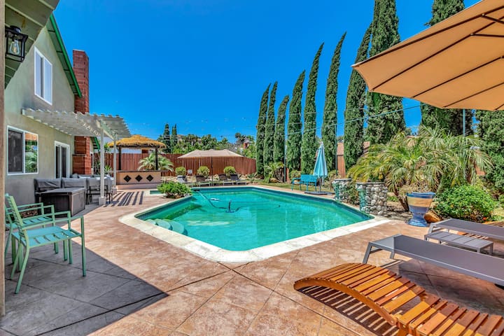 *Tropical Bliss – Heated Spa/Games/12 min to dwtn