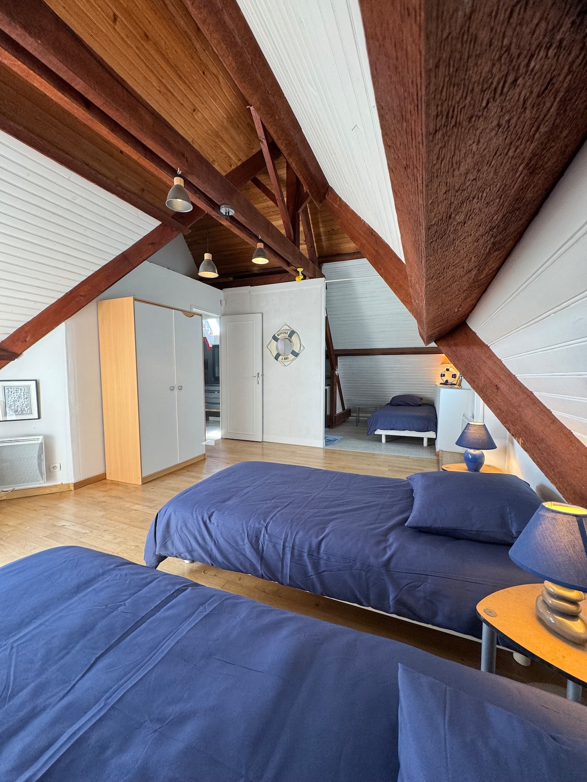 غرفة النوم 2